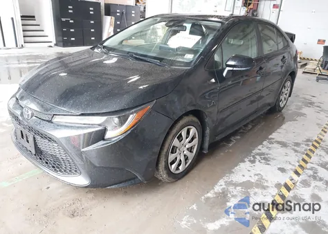 2020 Toyota Corolla Le z USA, uszkodzony, nr VIN JTDEPRAEXLJ089882